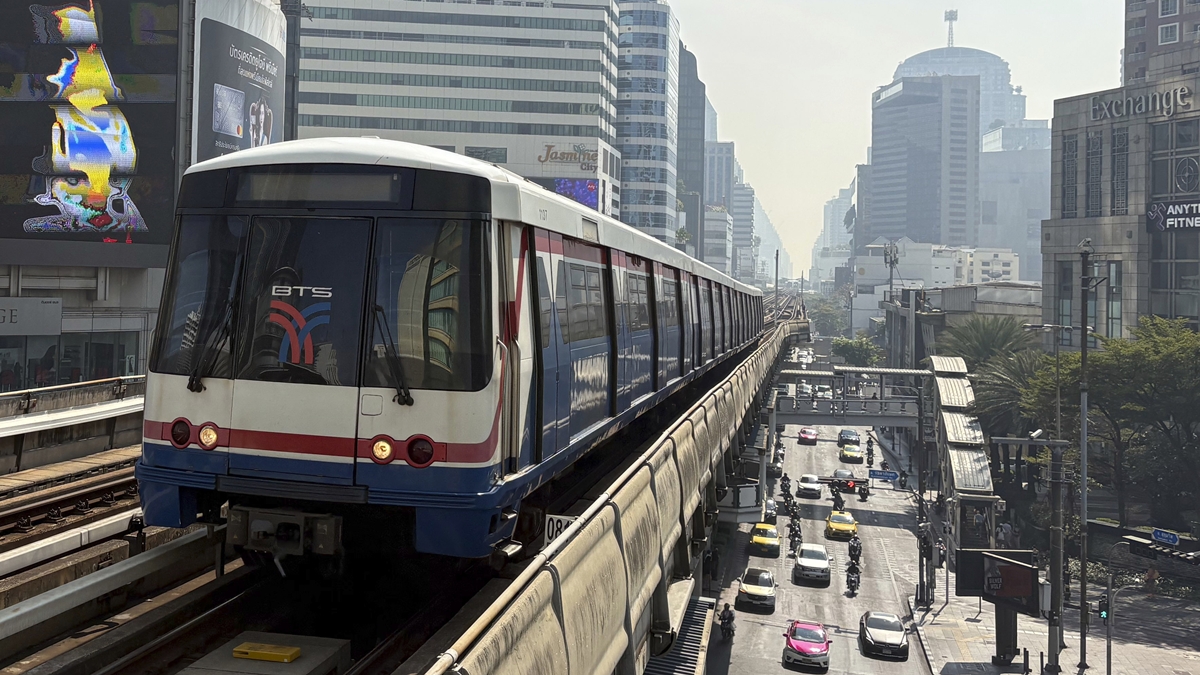 ၂၀၂၇ ခုနှစ်တွင် BTS နှင့် MRT ရထားခများ ၄၀ ဘတ် သတ်မှတ်ရန် ပြင်ဆင်