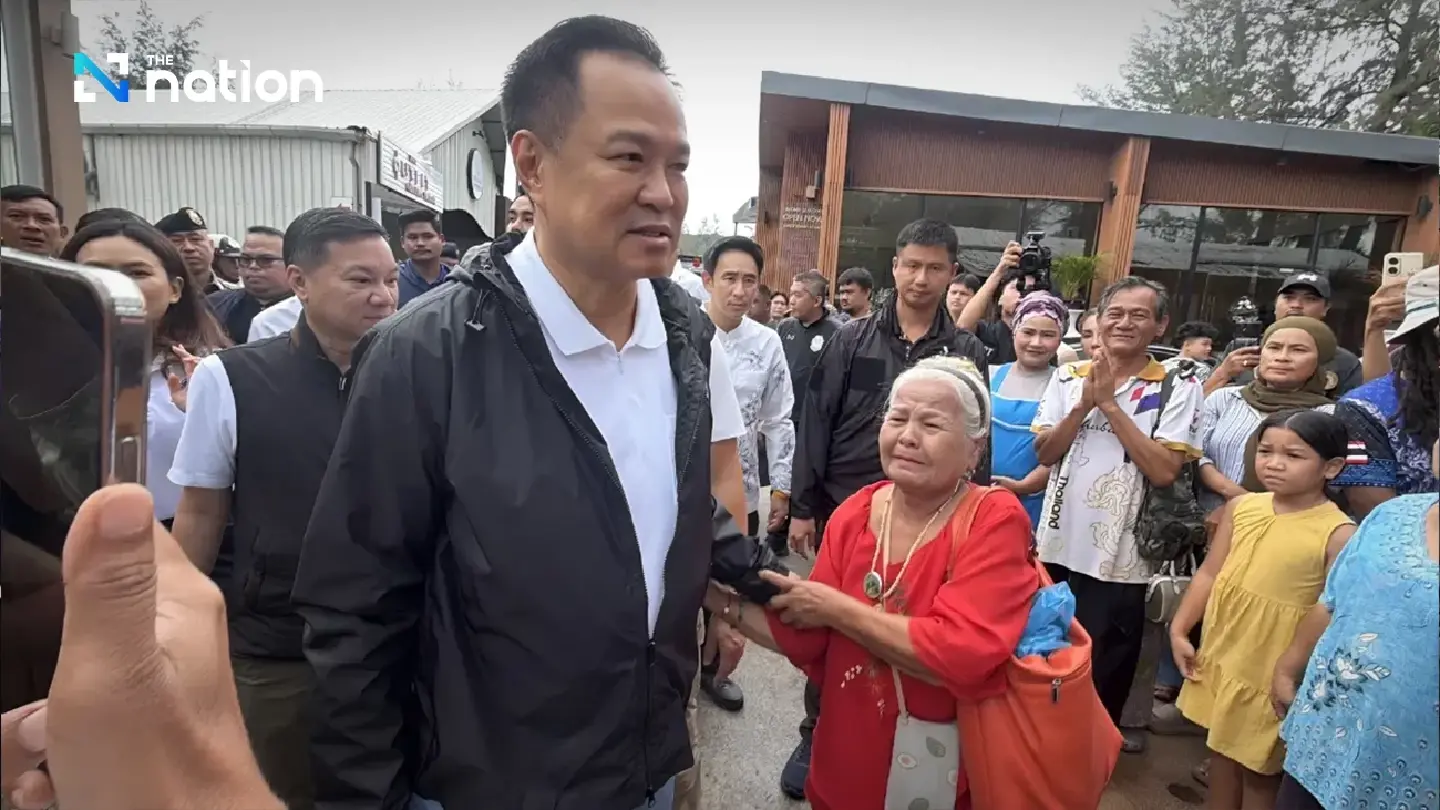 ဝန်ကြီးချုပ် Anutin ဖူးခက်သို့ရောက်ရှိ – ကျူးကျော်မြေနှင့် တရားမဝင်စီးပွားရေးများကို နှိမ်နင်းရန် ညွှန်ကြား