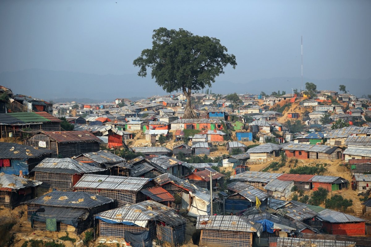 မြန်မာ့ကမ်းလွန်ပင်လယ်ပြင်တွင် လှေနှစ်စင်း နစ်မြုပ်မှုဖြစ်ပွားပြီး ရိုဟင်ဂျာ ၅၀၀ ကျော် သေဆုံးဖွယ်ရှိကြောင်း UN ထုတ်ပြန်