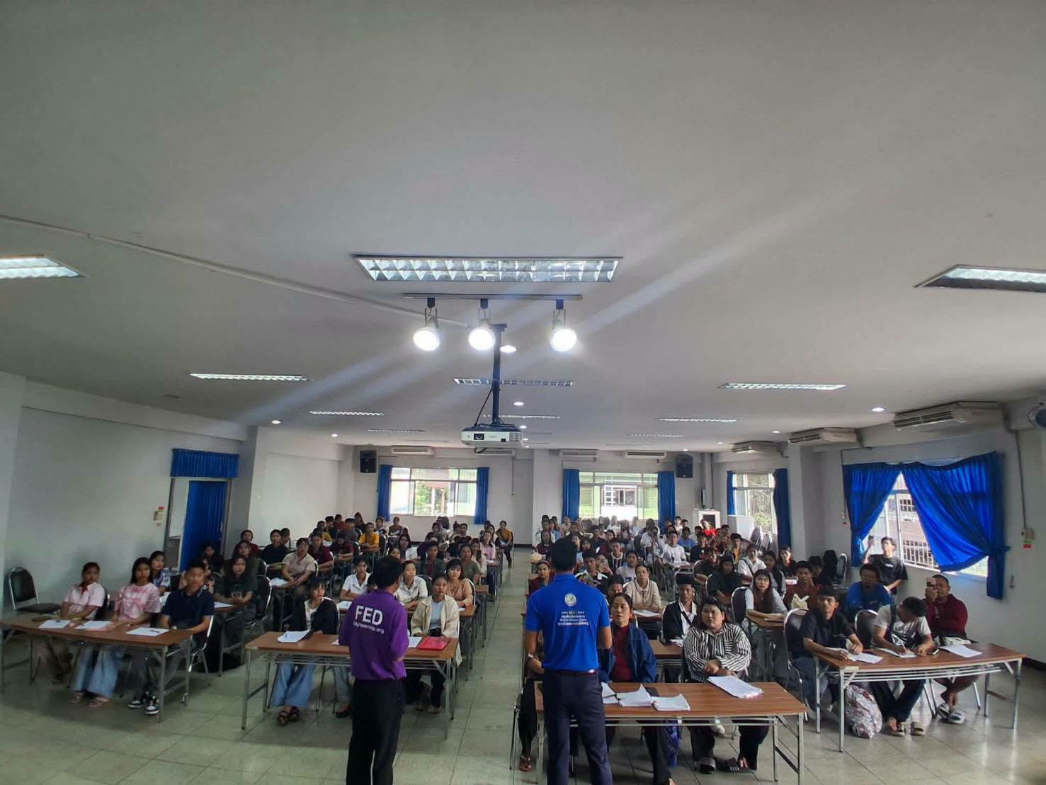 စမုပရာကန် မီးကြိုးစက်ရုံပိတ်၍ မြန်မာ ၁၂၉ ဦး နစ်နာကြေးရရေး WAG နှင့် FED တို့ စဝဒ်ဒီကန်ရုံး၌ တိုင်ကြားပေး